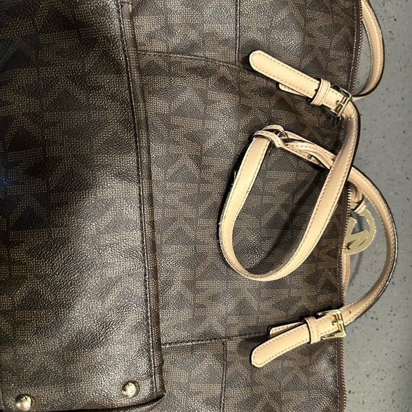 Michael Kors Handbag - Picture 3 of 4